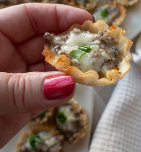 Crispy Mushroom Cup Appetizers | 12 Tomatoes Cup Appetizers, Mushroom Cup, Puff Pastry Shells, Mini Cupcake Pan, 12 Tomatoes Recipes, Homemade Dough, Pastry Shells, Snack Dip, 12 Tomatoes