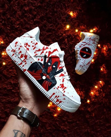 Marvel Shoes, Custom Sneakers Diy, Custom Painted Shoes, Custom Shoes Diy, Nike Shoes Air Force, White Nike Shoes, Nike Fashion Shoes, Jordan Shoes Girls, Custom Nike Shoes