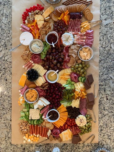 Charcuterie Board Kitchen Island, Charcuterie Kitchen Island, Butcher Paper Food Display, Charcuterie Board On Kitchen Island, Charcuterie On Parchment Paper, Charcuterie Board Shower Ideas, Charcuterie Board Ideas Butcher Paper, Kraft Paper Charcuterie Board, Butcher Paper Charcuterie Table