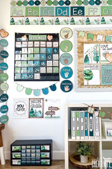 Kindergarten Classroom Forest Theme, Pre K Classroom Nature Theme, Unisex Classroom Themes, Nature Classroom Theme Decor, Ecosystem Classroom Decorations, Brown And Green Classroom Decor, Prek Decorating Ideas, How To Decorate A Classroom Ideas, Natural Themed Classroom