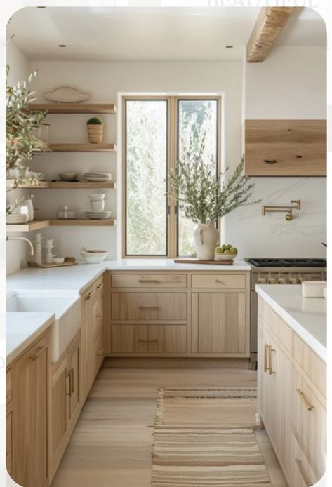 Organic Modern Kitchen, Model Dapur, Light Wood Kitchens, White Oak Kitchen, Wooden Countertops, Kitchen Layouts, Cream Kitchen, Farmhouse Kitchens, Organic Kitchen