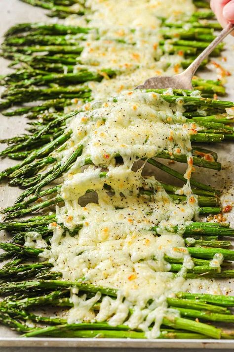 Garlic Roasted Asparagus, Cheesy Asparagus, Keto Chicken Parmesan, Garlic Asparagus, Tender Asparagus, Peace Love And Low Carb, Keto Side Dish, Asparagus Recipes Roasted, Carb Sides