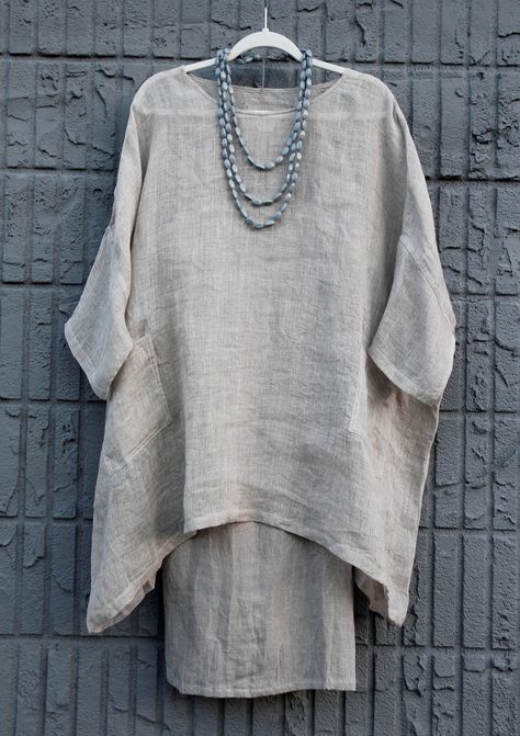 "Linen tunic with pockets one size beach gauze lclothing bust -68\" length-30\"" Linen Clothes For Plus Size Women, Oversized Tunic Kimono, Linen Clothes For Women Summer, Tunic Outfit Summer, Linen Tops Women, Tunik Linen, Women Linen Clothing, Linen Tunics For Women, Gauze Clothing