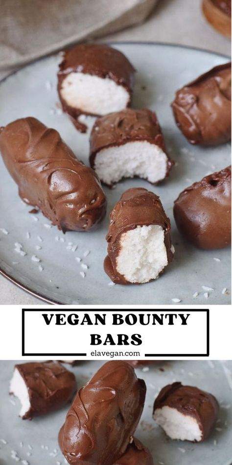 These homemade coconut chocolate bars (vegan Bounty bars) are the perfect dessert if you love coconut and chocolate. Only 7 ingredients and no oven required. This no-bake recipe is vegan, gluten-free, easy to make and can be made refined sugar-free, and keto-friendly. #veganbounty #glutenfree #Bounty #bountybars #vegandessert #chocolate #coconut #elasrecipes | elavegan.com Mound Bars, Homemade Vegan Chocolate, Chocolate Coconut Bars, Mounds Bars, Bounty Bars, Patisserie Vegan, Coconut Chocolate Bars, Vegan Chocolate Bars, Coconut Candy