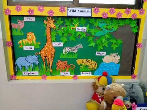 Wild Animals Board Decoration, Animals Bulletin Board Preschool, Wild Animal Projects For Kids, Animal Bulletin Board Ideas Preschool, Animal Theme Board For Preschool, Wild Animals Theme Preschool Activities, Animal Theme Bulletin Board Ideas, Wild Animals Projects For Kids, Wild Animals Nursery