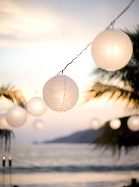 Sail away to warm weather. Tropisk Fest, Deco Surf, Marriage Ideas, Mexico Beach, Marriage Proposal, Bohol, Cat Air, Sunset Beach, Wedding Reception Decorations