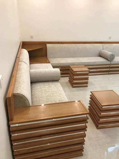 Royal Sofa Design Wood, Wooden Sofa Set Designs Indian, Royal Sofa Design, Sofa Cumbed Design, Stylish Living Room Furniture, Sofa Design Wood, Wooden Sofa Set Designs, Corner Sofa Design, Latest Living Room Designs