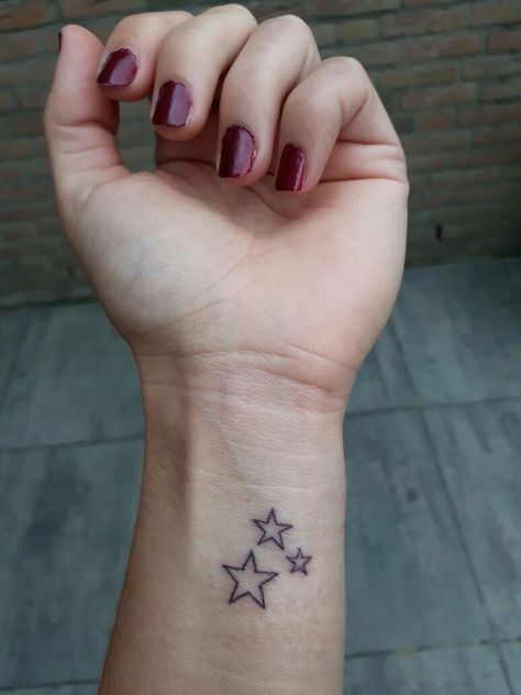 44 Tattoo, Small Star Tattoos, Tattoo Design For Hand, Star Tattoo Designs, Tattoo Fails, Cute Tiny Tattoos, Small Wrist Tattoos, Bad Tattoos, Discreet Tattoos