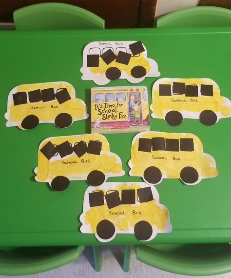 Bus Art For Preschool, Preschool Bus Activity, School Bus Craft Kindergarten, Back To School Art Crafts Preschool, School Bus Art Preschool, School Bus Preschool Craft, Toddler Back To School Activities, Bus Art And Craft, Bus Sensory Bin