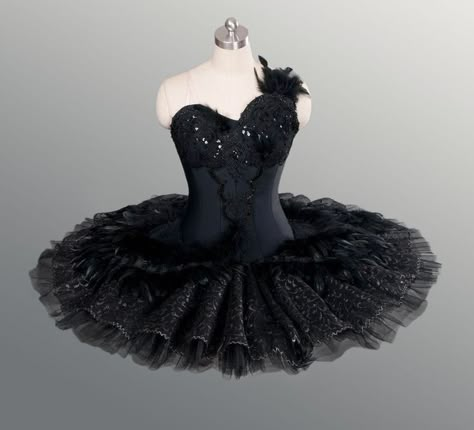 Black Swan Outfit, Swan Outfit, Ballet Costumes Tutus, Black Swan Costume, Classical Ballet Tutu, Swan Lake Ballet, Swan Dress, Ballerina Outfit, Ballerina Costume