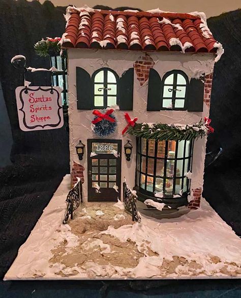 Miniature Christmas House, Diy Christmas Village Houses, Christmas Diorama, Christmas Village Sets, Christmas Village Accessories, Diy Christmas Village, Christmas Houses, Pottery Houses, Christmas Village Houses