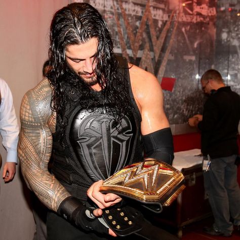 Roman Reigns like you've never seen him before: photos | WWE Roman Reign, Roman Reigns Shirtless, Roman Reigns Wwe Champion, Joe Anoaʻi, Kung Lao, Wwe Superstar Roman Reigns, Watch Wrestling, Image Chat, Wwe Roman Reigns