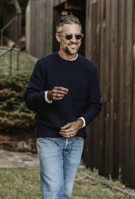 Stylish men's style over 50 18 ideas: Fashion without age - mens-club.online 50 Year Old Men, Old Man Fashion, Wave Sweater, Older Mens Fashion, Men Haircut Styles, Dad Fashion, Stylish Men Casual, Mens Fashion Casual Outfits, Men Fashion Casual Outfits