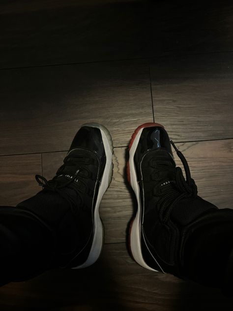 Jordan 11 Aesthetic, 11 Aesthetic, Jordan 11 Bred, Jordan 11, Black Sneaker, All Black Sneakers, All Black, Jordan, Sneakers