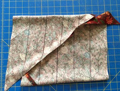 Make Bias Binding, Bias Tape Tutorial, Bias Tape Binding, Quilt Binding Tutorial, Quilting Math, Double Wedding Ring, Double Wedding Ring Quilt, Ring Pattern, Binding Tutorial