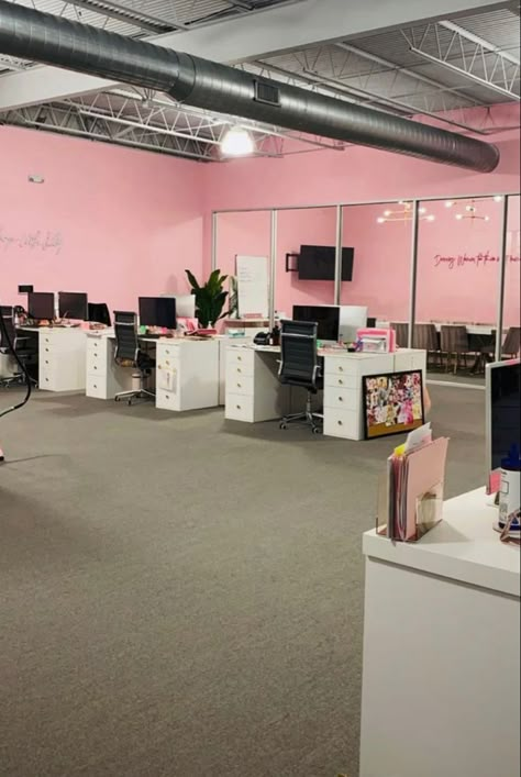 Warehouse Business Aesthetic, Warehouse For Small Business, Warehouse Small Business, Business Room Aesthetic, Small Business Aesthetic Office, Small Business Warehouse Ideas, Pink Office Aesthetic Business, Successful Business Owner Aesthetic, Business Warehouse Aesthetic