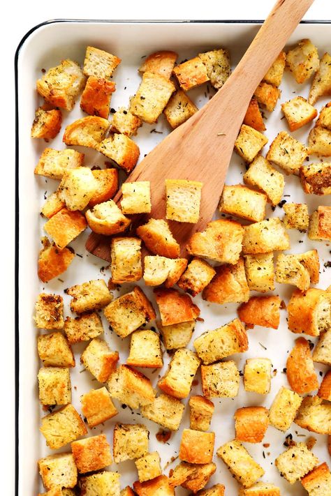 How To Make Croutons, Croutons Recipe, Crouton Recipes, Quick Salads, Leftover Bread, Gimme Some Oven, Croutons Homemade, Cooking For Two, Croutons