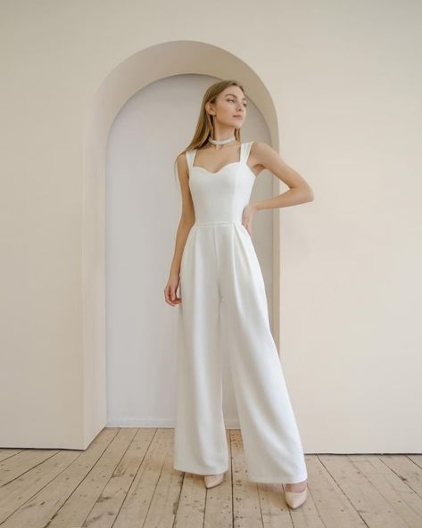 Radiant White Women Jumpsuit: Summer Jumpsuit Plain, Zipper Detail Machine Washable Bridal Jumpsuit Charm Bridal Romper Extravaganza - Etsy UK Bridal Pantsuit Brides, Bridal Jumpsuit The Bride, White Jumpsuit Outfit, Reception Jumpsuit, White Jumpsuit Formal, Wedding Rompers, Wedding Romper, Bridal Romper, Jumpsuit Wedding Dress