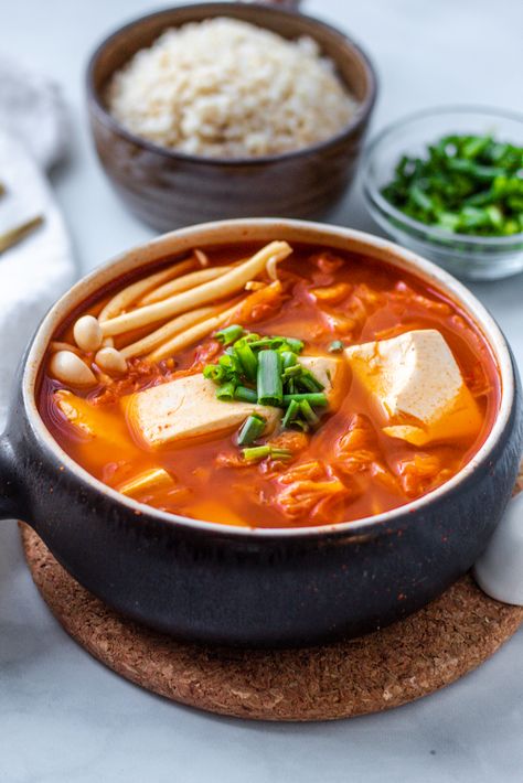 Gochujang Tofu Soup, Vegan Kimchi Ramen, Kimchi Jigae Recipe Vegan, Vegetarian Kimchi Jigae, Vegan Kimchi Stew, Vegan Kimchi Jjigae, Kimchi And Tofu Recipe, Kimchi Jigae Recipe Vegetarian, Tofu Korean Recipes