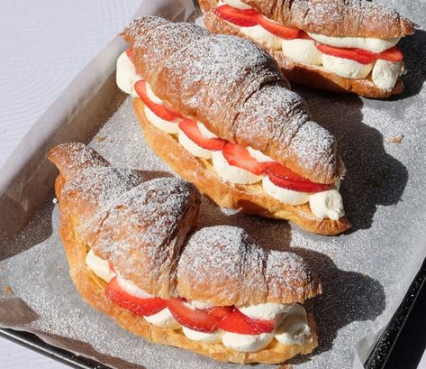 Strawberries and Cream Croissant Recipe | Bakers Delight Strawberry Croissant Recipe, Pangrattato Recipe, Breakfast Rolls Recipe, Cream Croissant, Cob Loaf Dip, Layered Ice Cream Cake, Delight Recipes, Cob Loaf, Homemade Ice Cream Sandwiches