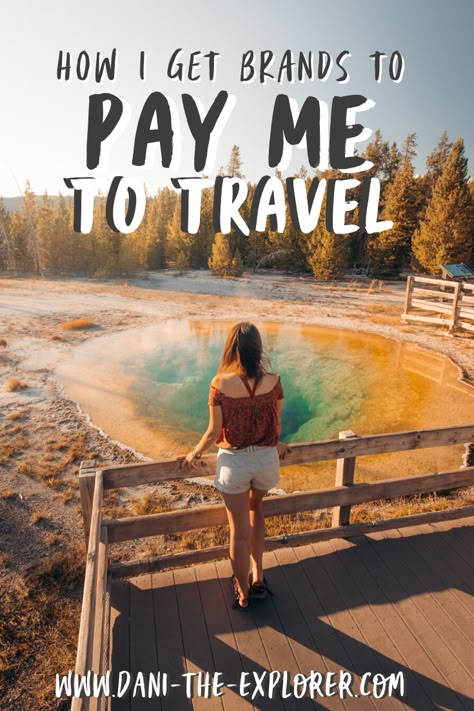 Travel Blogs To Follow, Starting A Travel Blog, How To Get Paid To Travel, Travel Blog Aesthetic, Travel Blogger Aesthetic, Travel Blog Ideas, Travel Blog Post Ideas, Travel Influencer, Travel Life Hacks