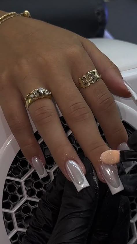 Wife Nails, Pearl Chrome, Kylie Nails, Milky Nails, Glazed Donut, Work Nails, Classy Acrylic Nails, Short Square Acrylic Nails, Bling Acrylic Nails