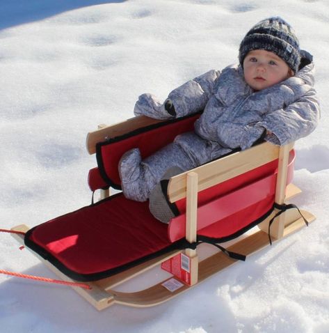 Toddler Sled, Training Meals, Baby Sled, Wooden Sleigh, Snow Sled, Nursery Room Ideas, Service Ideas, Baby Picture Ideas, Sewing For Baby