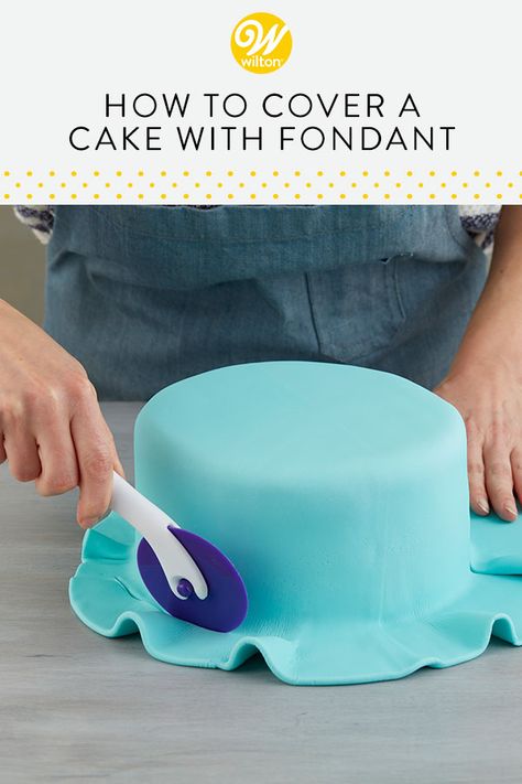 Edible Dough, How To Use Fondant, Fondant Tips, Homemade Fondant, Cake With Fondant, Fondant Cake Designs, Fondant Recipe, Cake Decorating For Beginners, Cake Decorating With Fondant