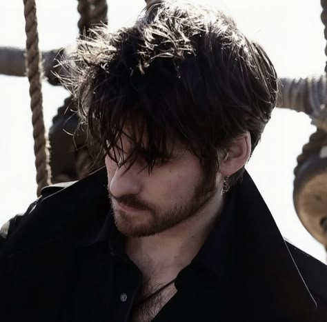 Ouat Killian Jones, Captain Hook Ouat, Hook Ouat, Killian Hook, Queen Of Dragons, Fictional Character Crush, Once Up A Time, Colin O Donoghue, Killian Jones