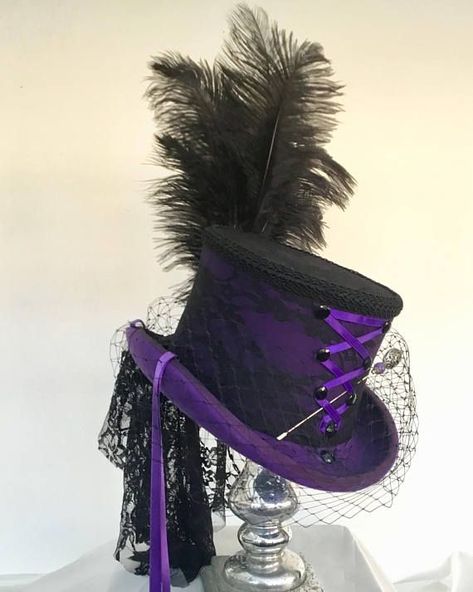 Steampunk Hats Women, Purple Steampunk, Purple Corset Top, Steampunk Wedding Dress, Steampunk Witch, Steampunk Hats, Masquerade Outfit, Dr Facilier, Purple Gothic