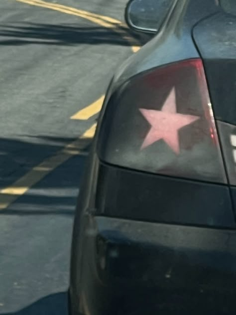 Star Tail Lights, Star Car Accessories, Car Mods Exterior, Heart Hand Emoji, Y2k Car, Fiat 500 Sport, Pretty Stars, Pimp My Ride, Car Deco