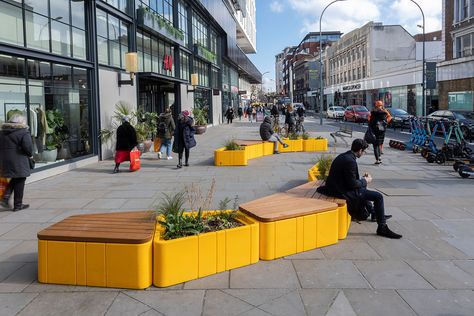 Uniun Bench & Planter | Furnitubes Movable Planter, Urban Seating, Bench Planter, Urban Plaza, Modular Bench, Modular Garden, Plaza Design, Planter Bench, Banquet Seating