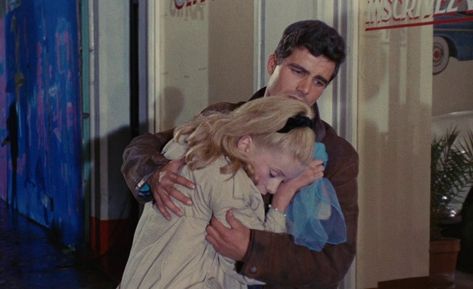 French New Wave Aesthetic, New Wave Aesthetic, Art Gallery Date, The Umbrellas Of Cherbourg, Gallery Date, Highway 61 Revisited, Katy B, Umbrellas Of Cherbourg, Bob Dylan Songs