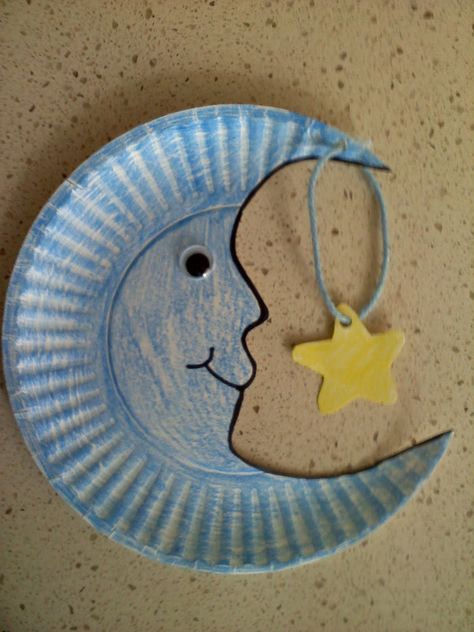 Moon & stars craft, simple & cute craft to go along with Bible story (like Creation) or books like Goodnight moon Moon Crafts For Kids, Paper Plates Crafts, Paper Plate Crafts For Kids, Moon Crafts, Alphabet Crafts, Craft Kids, Stars Craft, Paper Plate Crafts, Daycare Crafts