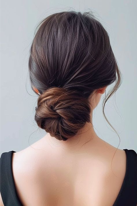 Low Chignon Bun, Haircut Ideas Brown Hair, Hair Beachy Waves, Messy Bun High, Ponytail Hairstyle Ideas, Sleek Low Bun, Prom Hairstyle Ideas, Classic French Twist, Bun High