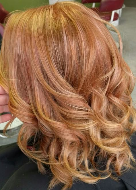 Shoulder Length Blonde Hair With Highlights, Blonde Hair With Red Highlights, Blonde Hair With Red, Copper Blonde Balayage, Redhead Hair Color, Hair With Red Highlights, Auburn Blonde Hair, 2023 Summer Hair, Light Auburn Hair Color