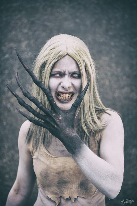 Left 4 Dead 2 - Witch | by AJ Charlton Photography Wendigo Costume, Creepy Music, Scary Witch, Witch Cosplay, Left 4 Dead, Gamers Anime, Zombie Costume, Halloween Makeup Scary, Industrial Aesthetic