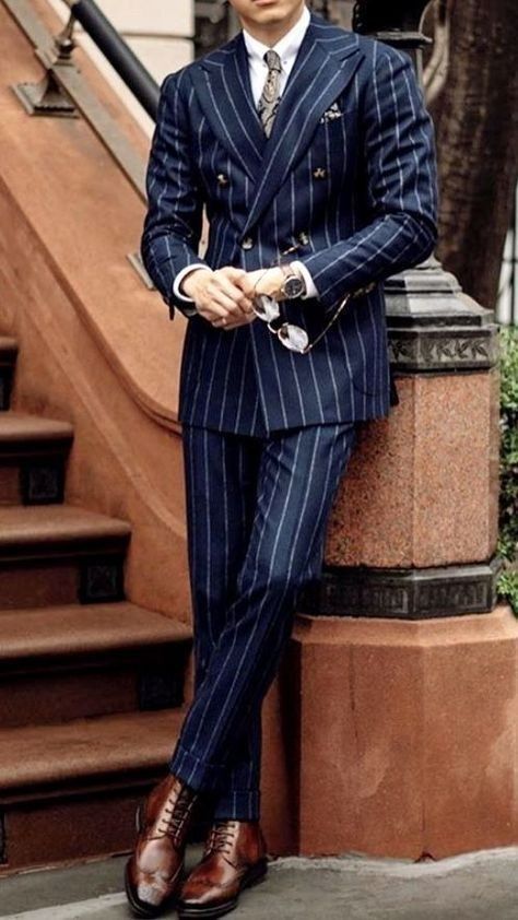 Anime Suits, Mens Pinstripe Suit, Double Breasted Suit Men, Blue Pinstripe Suit, Stylish Mens Suits, Style Gentleman, A Man In A Suit, Classy Suits, Man In A Suit