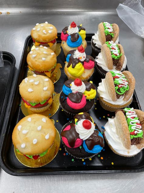 cheeseburger, ice cream sundae, and taco decorated cupcakes with buttercream icing Big Cupcake Decorating Ideas, Food Cupcakes Ideas, Summertime Cupcake Ideas, Cute Summer Cupcakes Ideas, Hot Dog Cupcakes, Fun Cupcakes Decoration, Donut Cupcakes Ideas, Creative Cupcake Flavors, Boy Cupcake Ideas