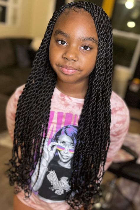 Senegalese Twists Island Twist For Kids, Twist Braids Hairstyles For Kids, Twist Styles For Kids, Kids Twist Hairstyles, Twist Hairstyle Kids, Twist Hairstyles For Kids, Black Girls Hairstyles For Kids, African American Kids Hairstyles, Holiday Hair Styles