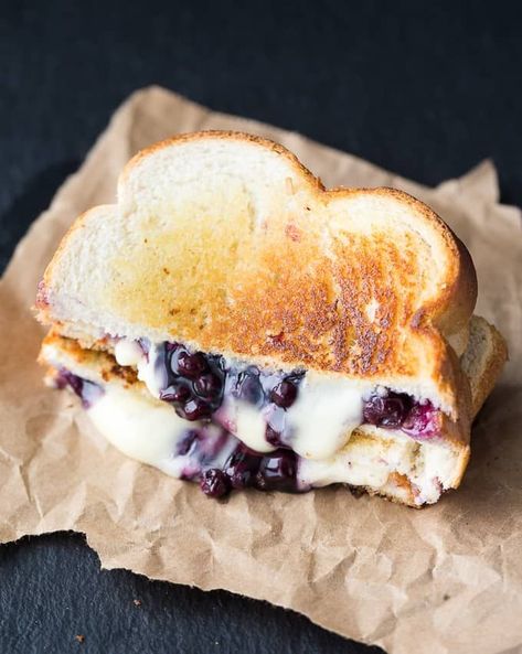 Brie Grilled Cheese Sandwich, Blueberry Brie, Brie Grilled Cheese, Honey Wheat Bread, Savory Dessert, Gourmet Grilled Cheese, Grill Cheese Sandwich Recipes, Cheese Sandwich Recipes, Grilled Cheese Recipes