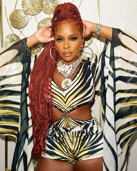 Mary J Blige | Black Butterfly. New music coming soon. | Instagram Mary J Blige, Mary J, January 11, Black Butterfly, Beautiful Black Women, The 90s, New Music, The Queen, Coming Soon