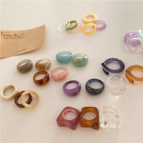 Funky Rings, Resin Rings, Ring Bearer Outfit, Acrylic Ring, Ring Tattoos, Indie Jewelry, Transparent Resin, Retro Ring, Chunky Rings