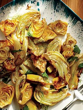 Artichoke Heart Recipes, Fennel Recipes, Roasted Fennel, Artichoke Hearts, Veggie Sides, Veggie Dishes, Vegetable Side Dishes, Vegetable Dishes, Fennel