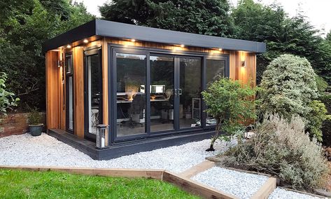 Outdoor Game Room, Garden Rooms Uk, Cosy Garden, Garden Gym, Contemporary Garden Rooms, Insulated Garden Room, Garden Room Ideas, Garden Pods, Garden Offices