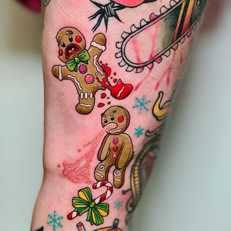 Christmas Tattoo, Bread Man, Man Tattoo, World Tattoo, Tattoo Artwork, Christmas Gingerbread Men, Christmas Crafting, Best Tattoos, Tattoos Gallery