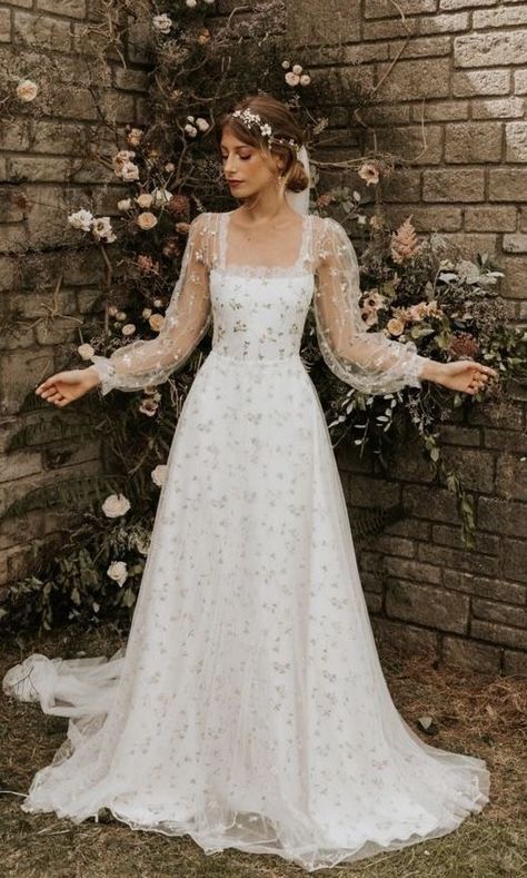 Wedding Dresses For Size 8 Women, Cottagecore Wedding Dress, Wedding Dresses Mermaid, Handmade Wedding Dresses, Pretty Wedding Dresses, Dream Wedding Ideas Dresses, Dresses Mermaid, Summer Fashion Dresses, Wedding Dress Inspiration