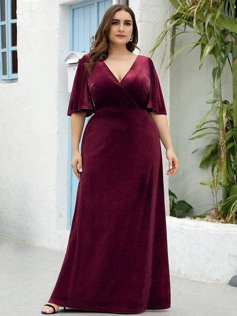 Elegant Double V Neck Velvet Party Dress with Sleeves classy bridesmaids dresses, asymetrical dresses, zulily dresses #dressescheap #dressesforme #dresses4less Plus Formal Dresses, Party Dresses With Sleeves, Plus Size Velvet, Sleeved Velvet Dress, Velvet Evening Dress, Maxi Evening Dress, Velvet Party Dress, Velvet Prom Dress, Vintage Formal Dresses