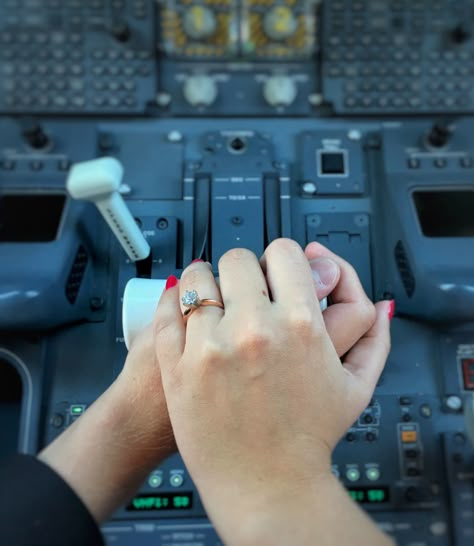 Pilot wife, engagement pictures, aviation themed, co-pilot, rose gold ring, solitaire. Loved going on a trip to California with my fiancé to take this picture! Pilot Wedding Photography, Pilot And Doctor Couple, Pilot Love Couple, Aviation Engagement Photos, Pilot Couple Aesthetic, Pilot Husband Aesthetic, Pilot Proposal, Airplane Engagement Pictures, Pilot And Flight Attendant Couple