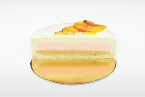 Peach Entremet, Entremet Cake Recipe, Honey Mousse, Entremet Recipe, Entremet Cake, Peach Mousse, Mirror Glaze Cake Recipes, Glaze Cake, Mirror Glaze Cake